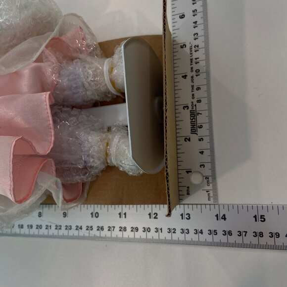 Vintage Avon Fine Christina Special memories Teatime Collectibles Doll Pink - Picture 13 of 15